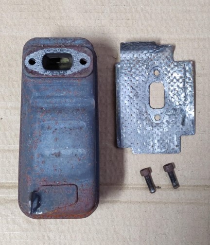 ECHO PB-500T P021035850 - MUFFLER ASSY (USED)