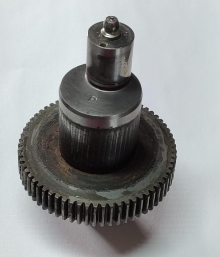 TITAN IMPACT 440 704-173A CRANK SHAFT GEAR ASSY (USED)