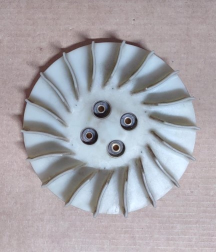 HUSQVARNA 130BT 504121901 BODY, FAN (USED)