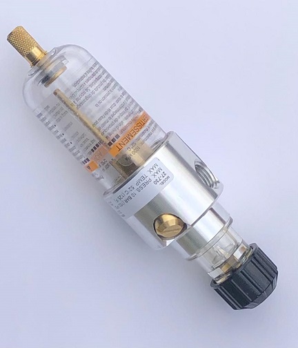 Bedford 27-730 Mini Lubricator for Titan Sprayers.