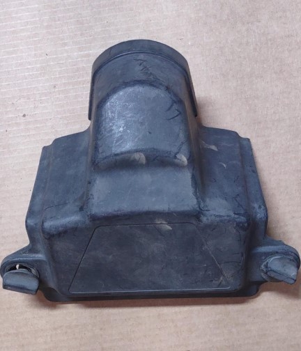 Kawasaki FS481V 11011-7064 Case-Air Filter (Used)