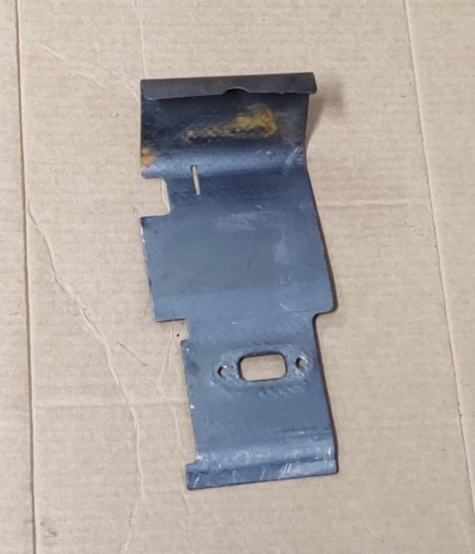 ECHO PB-580H V104002230 HEAT SHIELD, EXHAUST (USED)