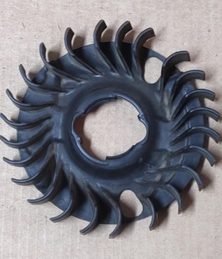 Briggs & Stratton 104M02-0131-F 595182 Flywheel Fan (Used)