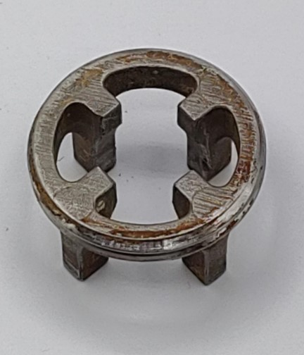 TITAN IMPACT 440 107-056 Foot valve cage (Used)