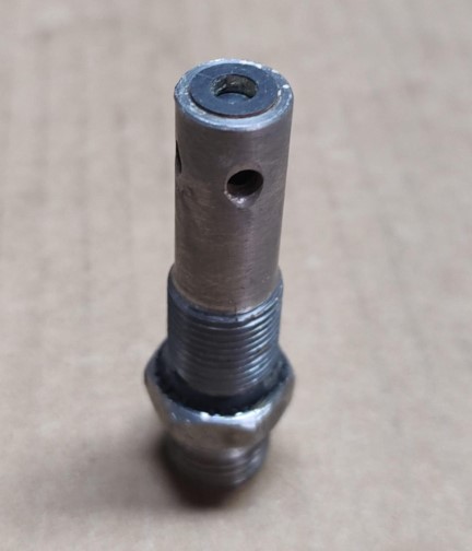 GRACO 390 16E845 Pump Outlet Valve (Used)