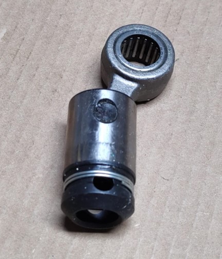 GRACO 390 287053 Connecting Rod Kit (Used)