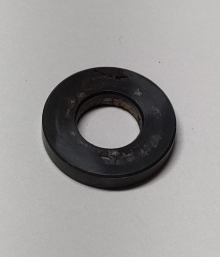 TITAN IMPACT 740 294516 Outlet Valve Seat (Used)