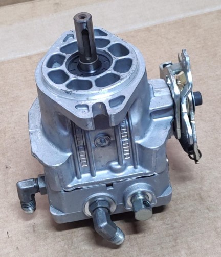 WRIGHT STANDER 31490005 HYDRO PUMP RIGHT (USED)