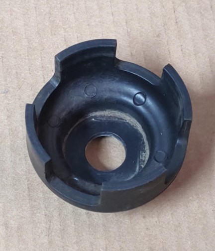 Briggs & Stratton 104M02-0131-F 593960 Cup-Flywheel (Used)