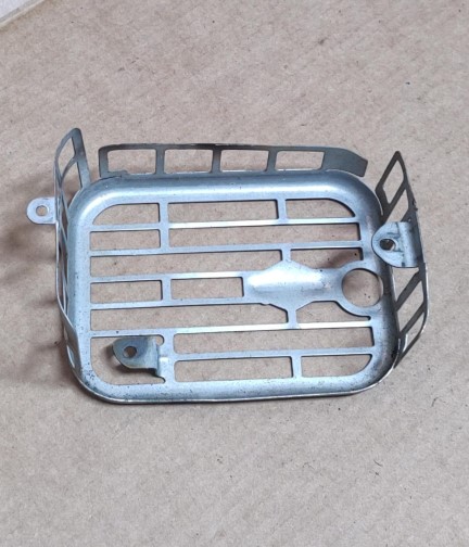 Briggs & Stratton 104M02-0131-F 594109 Guard, Muffler (Used)
