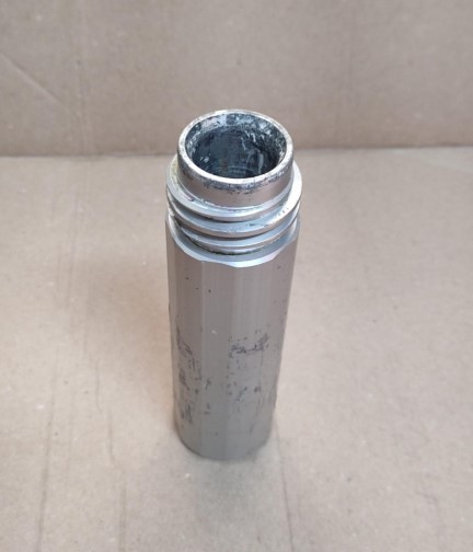 TITAN IMPACT 440 704-252 - Filter Housing - (Used)