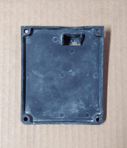 TITAN IMPACT 440 704-341 Front Cover (Used)