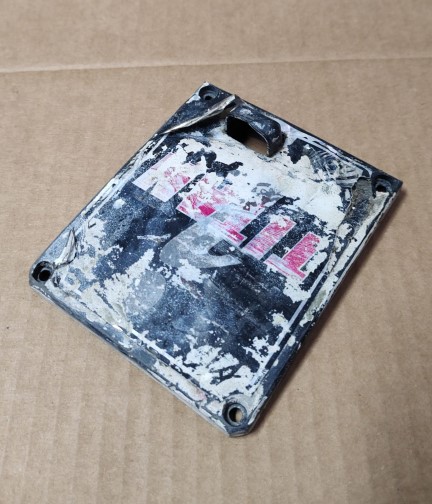 TITAN IMPACT 440 704-341 Front Cover (Used)