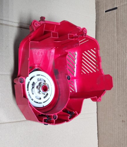 MTD WC 2200 753-10404 Starter Housing (Liberty Red) (Used)