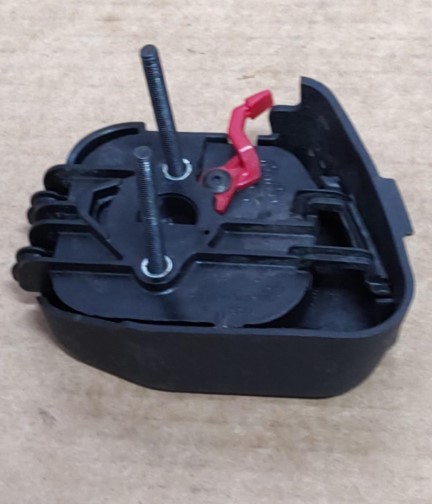 MTD WC 2200 Air Cleaner Cover MTD 753-10524 (Used)