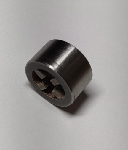 TITAN IMPACT 740 800-441 Outlet Cage (Used)