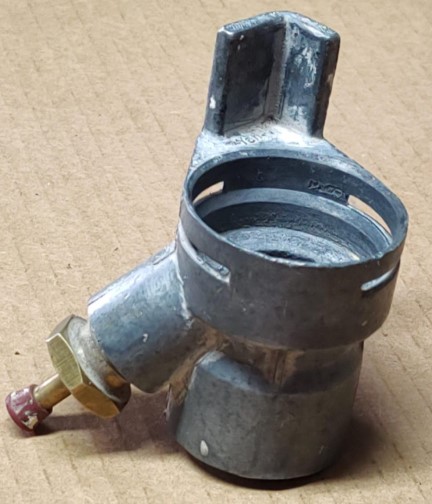 TITAN IMPACT 440 805-216A Inlet Valve Pusher Assembly (Used)
