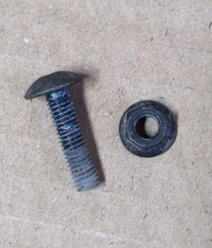 ECHO PB-500 90020905020 Screw - 5x20 (Used)