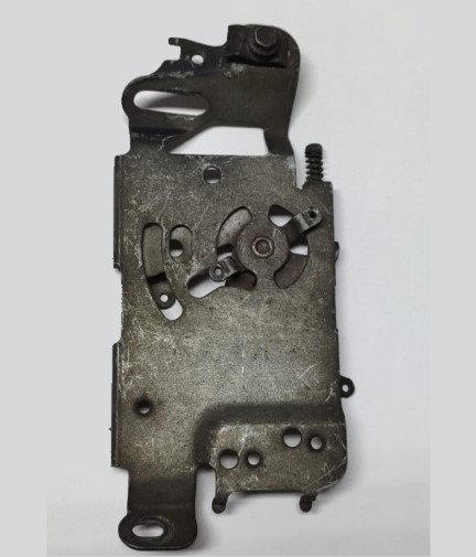 mtd-wc-2200-841p014301s-crankcase-cover